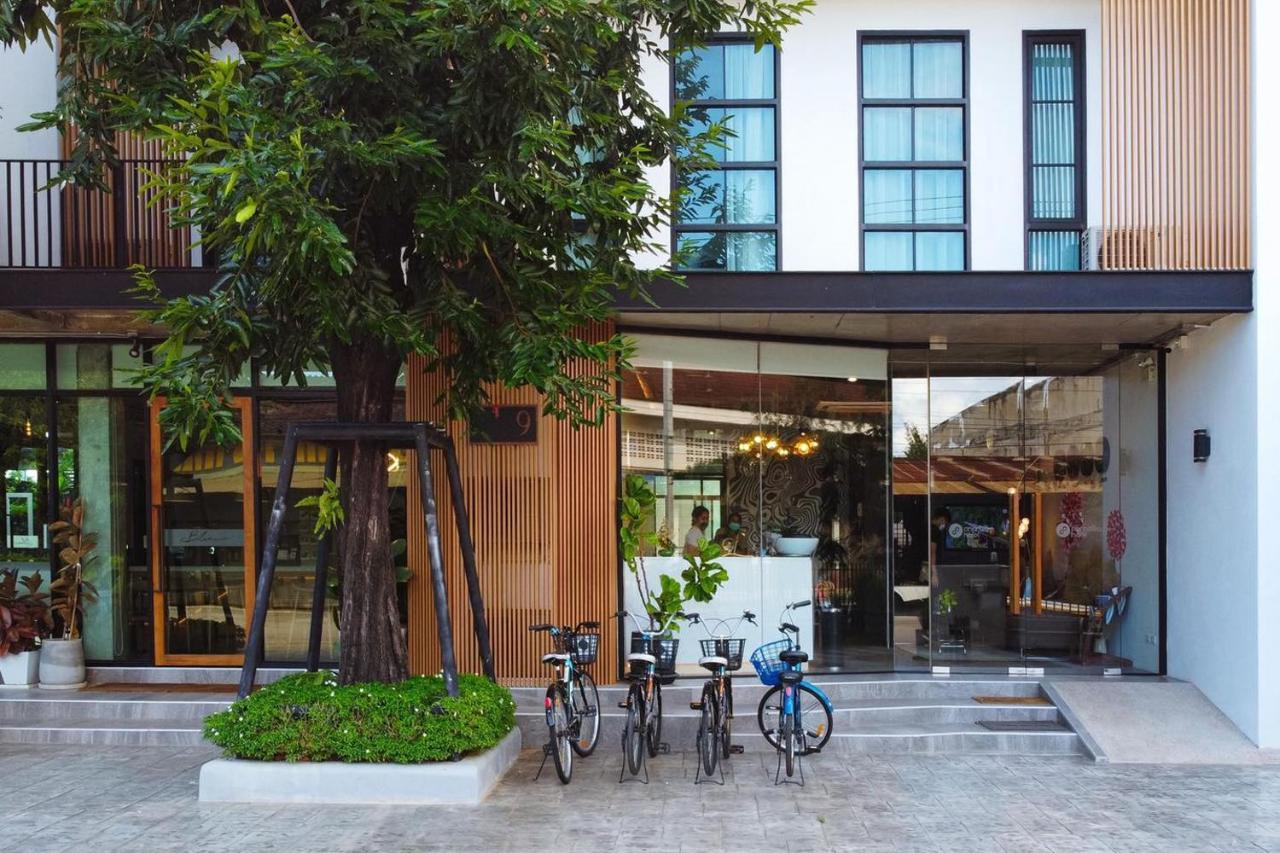 Ananzitra Hotel Kanchanaburi Exterior photo
